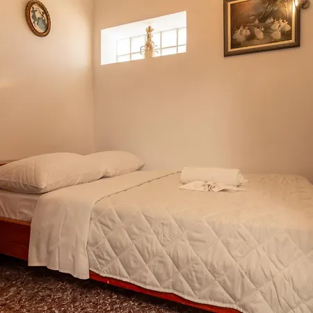 Pavlos Apartment